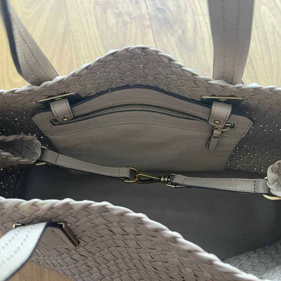 Etienne Aigner Wave Leather Tote Bag High Quality Everyday Look - Picture 4 of 6